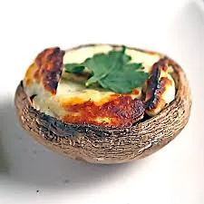 GRILLED HALLOUMI MUSHROOM